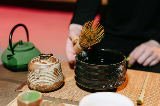 Benefits of Drinking Matcha Green Tea: Health Properties, Side Effects, and Is It Good for You?
