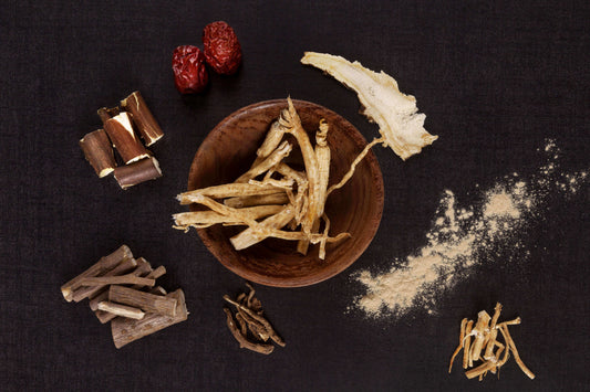 The Ultimate Guide to Caffeine-Free Adaptogen Blends